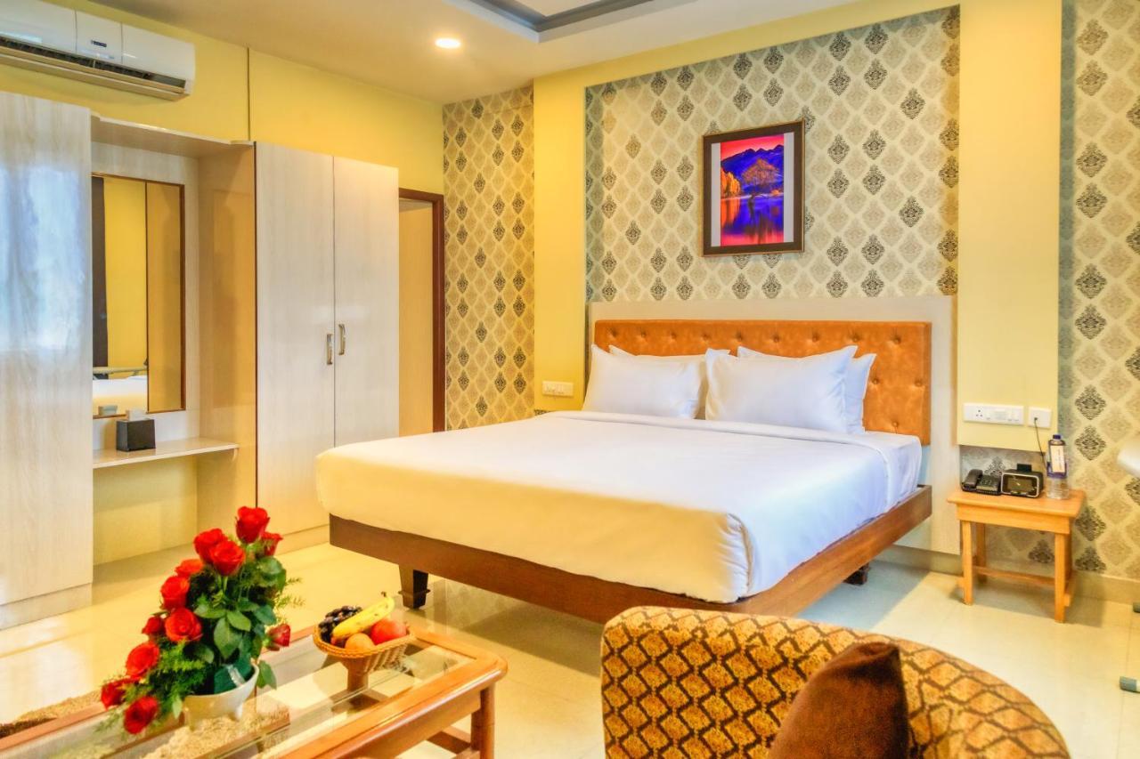 Hotel Royal Grande Vellore Exterior foto